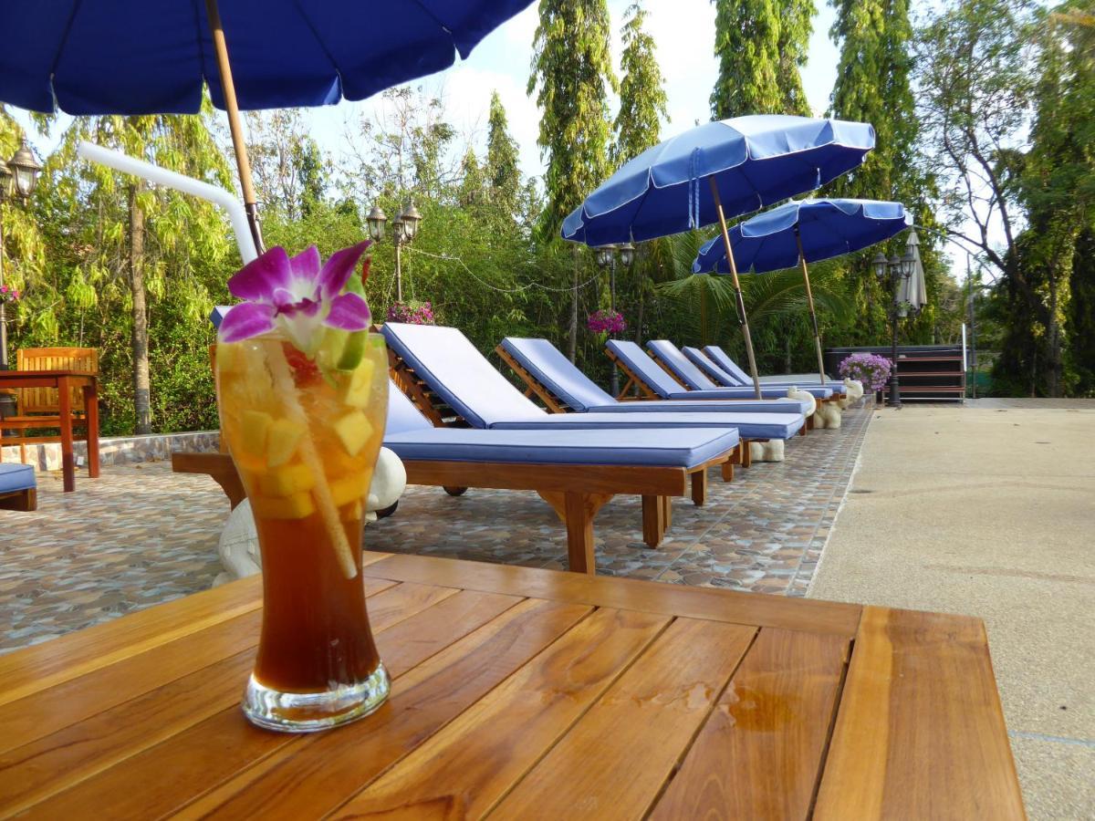 Vip Chain Resort Pool Villa Ban Phe Exteriör bild